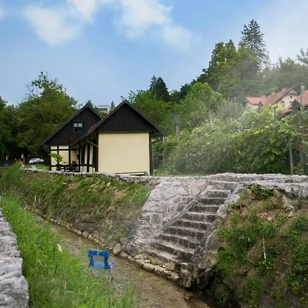 Vakantiehuis Hiska Ob Potoku *